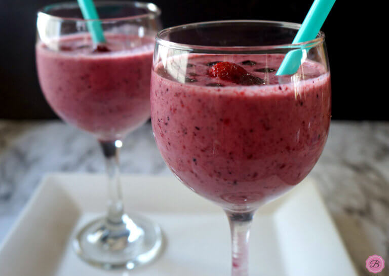 Frozen Mixed Berry Smoothie - Instant Berry Smoothie – Babs Projects